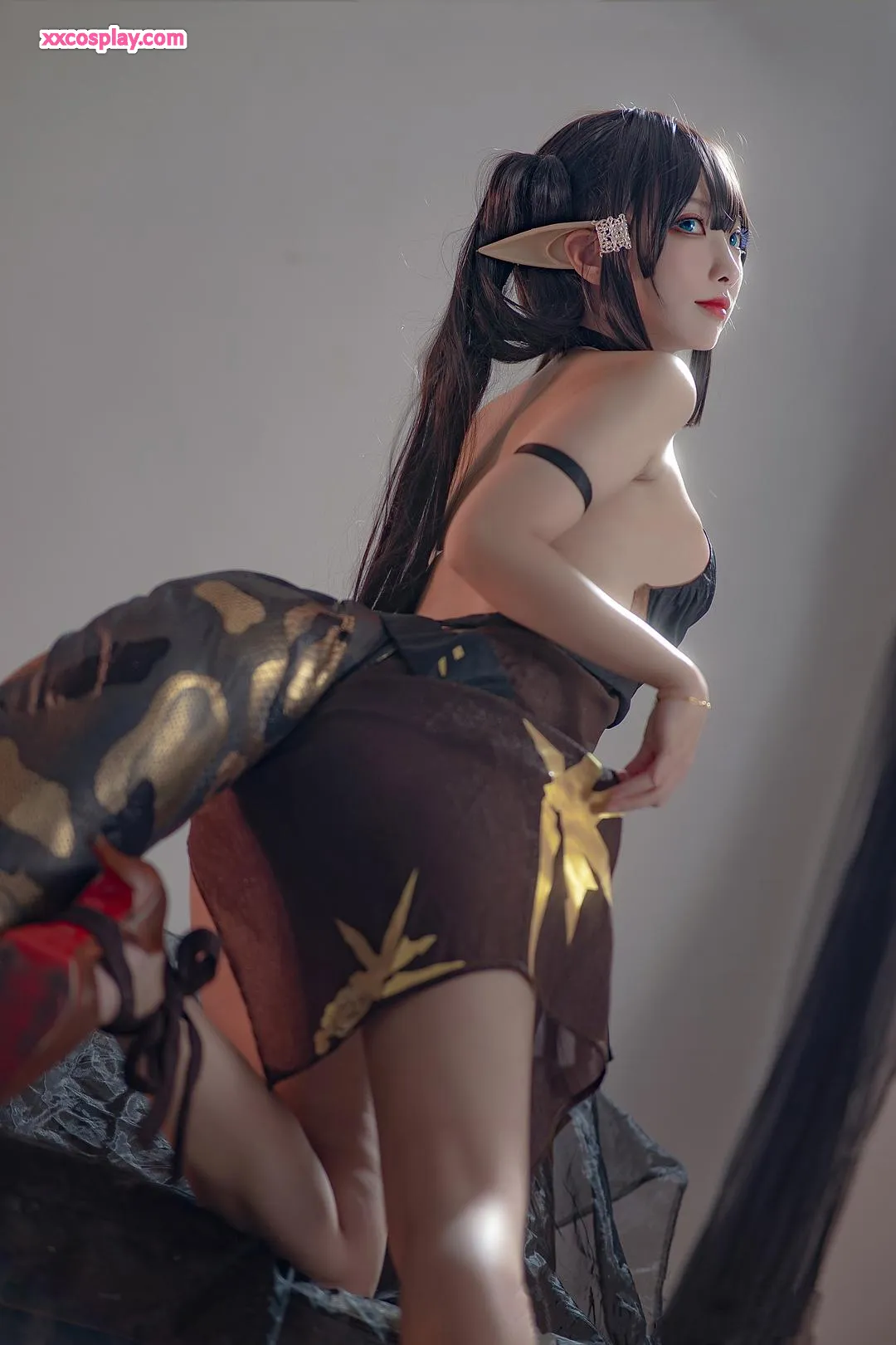 Miyamoto Sakura: Seductive Snake Princess